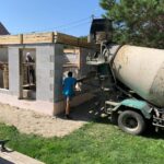 Заливка бетоном армапояса 1 этажа бани