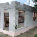 Кладка стен из газоблоков